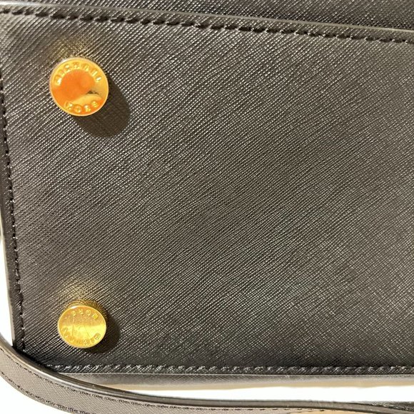 MICHAEL KORS  BLACK HANGBAG, BLACK WITH GOD TONE HARDWARE - Picture 14 of 16